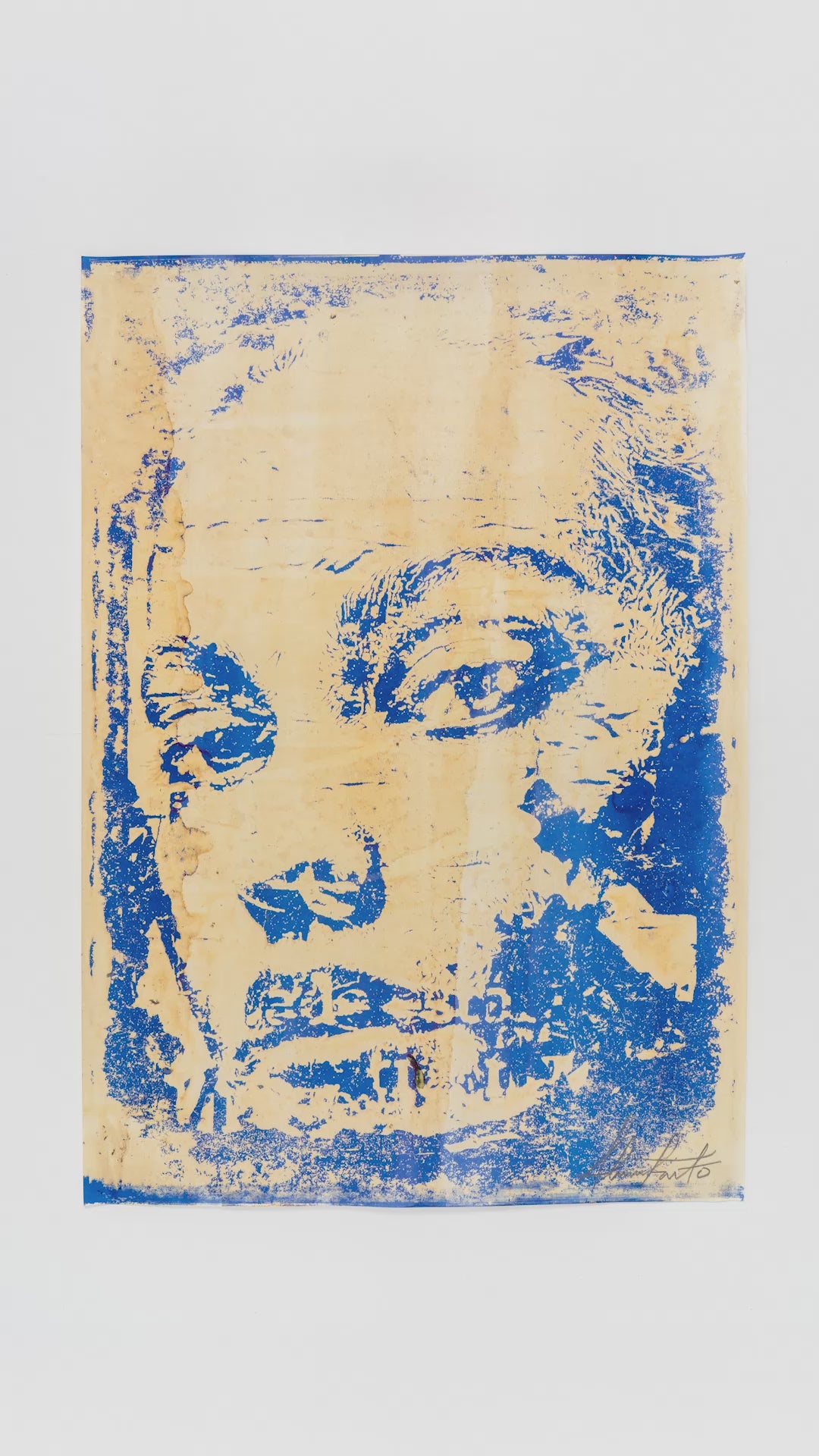 VHILS 作品集 アートブック Iterations #4 by Vhils | Limited Edition Vhils Art – Phillips